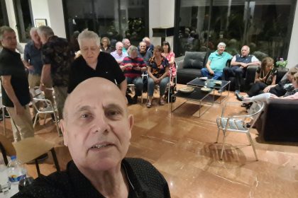 הרצאה בחוג בית, רמת השרון