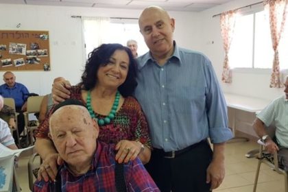 הרצאה לגמלאים דתיים, שערי תקווה