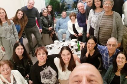 אירוע פרישה של מנהל בבנק בבית פרטי